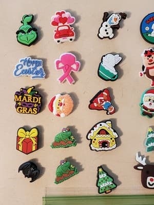 LOT(30) SHOE Charms 'HOLIDAY' shoe jibbitz for sandals cloggs. Fits adult &yout - Thumbnail 3