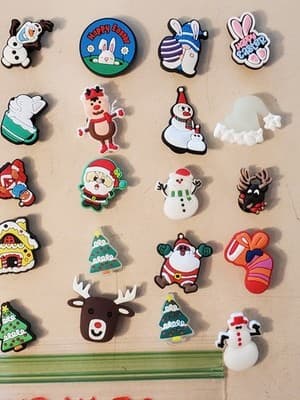 LOT(30) SHOE Charms 'HOLIDAY' shoe jibbitz for sandals cloggs. Fits adult &yout - Thumbnail 4