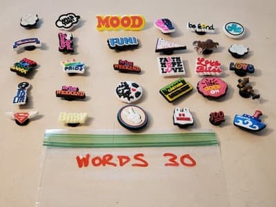 LOT(30) CROCS Charms 'WORDS' shoe jibbitz for sandals cloggs. Fits adult &yout - Thumbnail 2