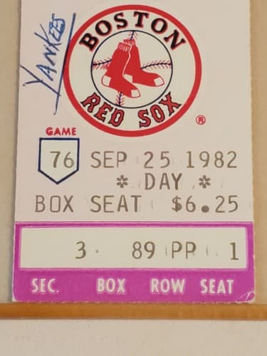 1982 MLB Boston Red Sox Ticket FULL. SEP 25 1982 v New York Yankees (6-2 L). - Thumbnail 3