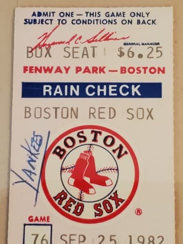 1982 MLB Boston Red Sox Ticket FULL. SEP 25 1982 v New York Yankees (6-2 L). - Thumbnail 7