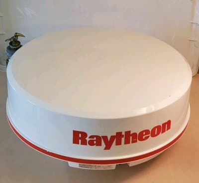 RAYTHEON M89950 Scanner Unit Raytheon Radome Radar Dome Raymarine R20X R40X - Image 1