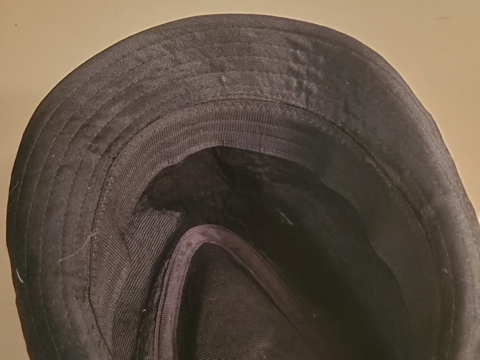 Vintage HOT WHEELS Fedora Hat with Red HW band and flame logo. RARE Black felt - Thumbnail 13