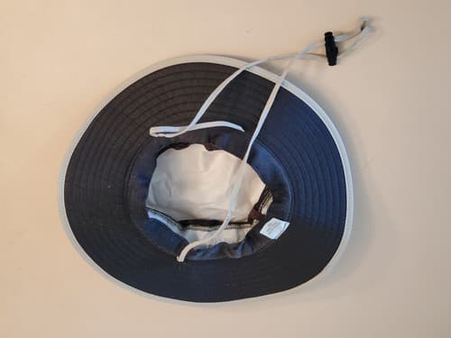 HAWAIIAN TROPIC Beach Sun Water Hat with Round brim, white and blue w quick dry - Thumbnail 2