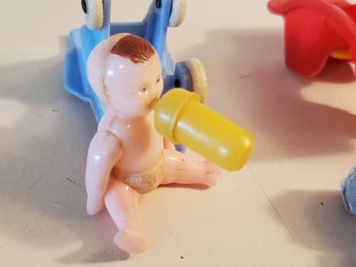 Vtg RENWAL 50s Baby Toys LOT of 8. Father, Mother, 3 babies, stroller, horse - Thumbnail 9