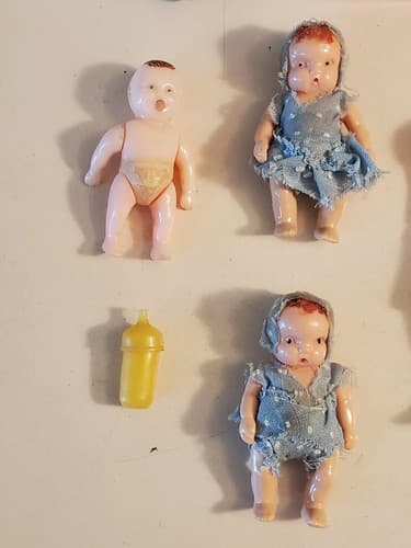 Vtg RENWAL 50s Baby Toys LOT of 8. Father, Mother, 3 babies, stroller, horse - Thumbnail 6
