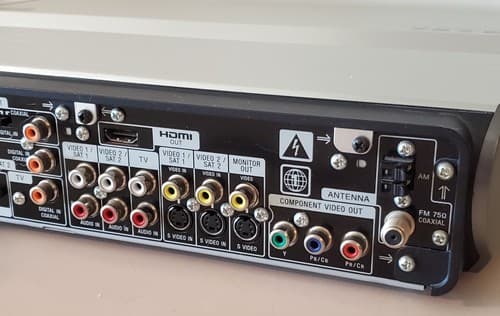 SONY DAV-X1 HDMI Home Theater System Aluminum Case DVD/CD player. Works great - Thumbnail 10