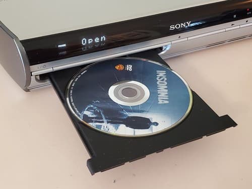 SONY DAV-X1 HDMI Home Theater System Aluminum Case DVD/CD player. Works great - Thumbnail 8