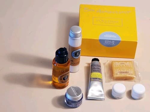 L'OCCITANE En Provence LOT OF SEVEN 2020 Men's Birthday Gift Shower Oil, Bubble+ - Image 1