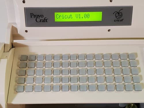 CRICUT CRV001 Personal Elec Cut Machine. Bundle unit, orig box mat, 2 cartridges - Thumbnail 5