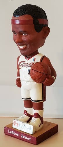 NBA Bobblehead - LeBron James Cleveland Cavaliers Basketball. ROOKIE season - Thumbnail 9