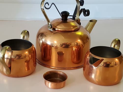 Premium Copper Tea Set by Coppercraft, Taunton, MA. 22 oz. tea pot, cream, sugar - Thumbnail 2