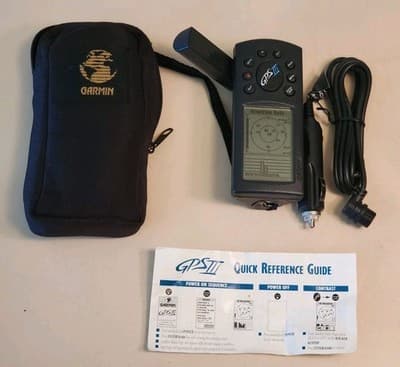GARMIN GPS III Handheld Navigation Computer Tested works. Bundle unit, charger + - Image 1