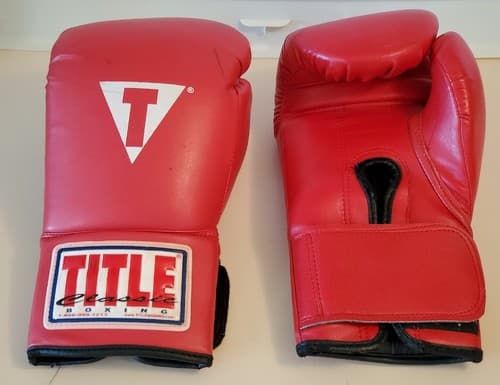 TITLE BOXING Classic Red Gloves. Adult Size, Genuine Leather Padded Gloves - Thumbnail 2