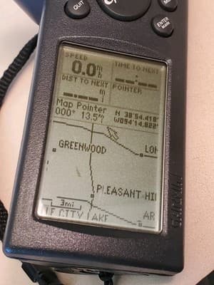 GARMIN GPS III Handheld Navigation Computer Tested works. Bundle unit, charger + - Thumbnail 2