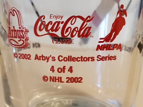 NHL Detroit Red Wings 2002 NEW Pint Glasses Set of 4. Arby's Collectors - Thumbnail 3