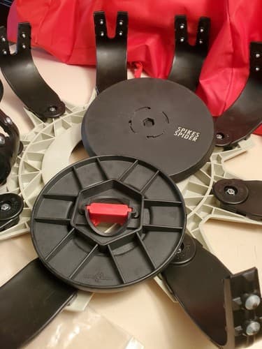 SPIKES-SPIDER Winter Snow Tire Traction Assist Device MODEL 92.021 Made in Switz - Thumbnail 4