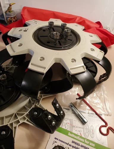 SPIKES-SPIDER Winter Snow Tire Traction Assist Device MODEL 92.021 Made in Switz - Thumbnail 12