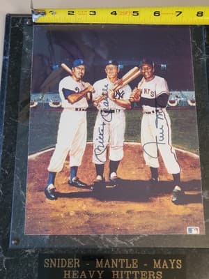 MLB Dual Auto 8x10 photo MICKEY MANTLE, WILLIE MAYS. Wood Plaque 11×13 w Glass - Thumbnail 9