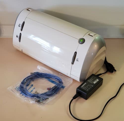 CRICUT Model CRV001 Personal Die Cutting Machine. Bundle unit, AC, data cable - Thumbnail 3