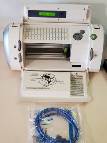 CRICUT Model CRV001 Personal Die Cutting Machine. Bundle unit, AC, data cable - Thumbnail 5
