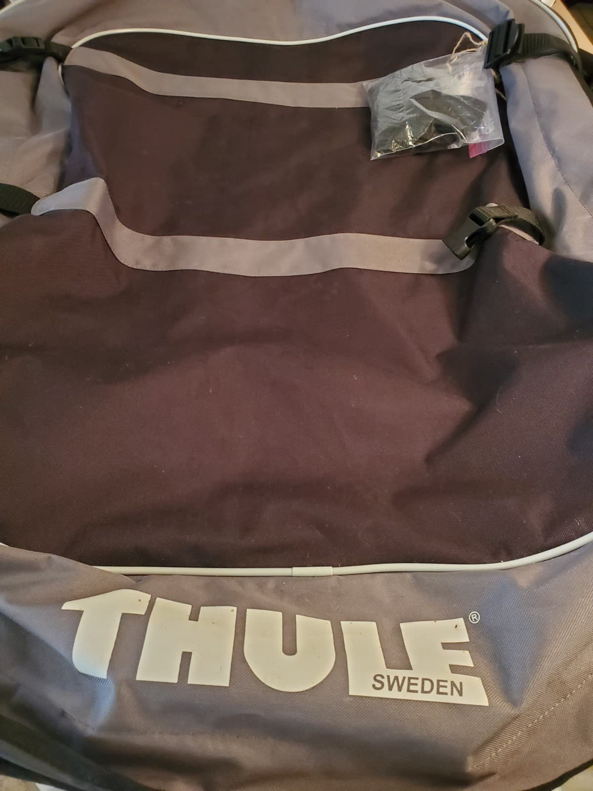 THULE QUEST Sweden 846 Rooftop Bag Car Cargo Carrier Holds 13 Cubic Feet PREMIUM - Thumbnail 12