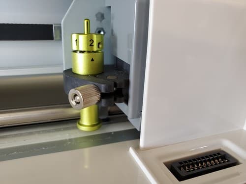 CRICUT Expression CREX001Personal Electronic Cutter w/ 2 Cartridges. Nice set. - Thumbnail 10