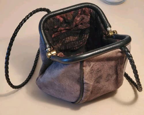 TERI JO SUMMER WHIDBEY ISLAND. Hand Designed Purse. Brown brushed leather NEW - Thumbnail 4