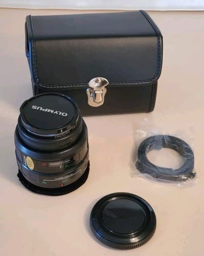OLYMPUS AF 35-70mm lens #1130671. Asanuma 49mm UV Haze. Japan camera case. NICE - Image 1