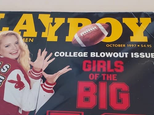 PLAYBOY Magazine 1997 Oct Nov. Girls of Big 10, Suzen Johnson. Collectible issue - Thumbnail 5