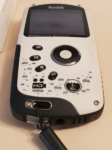 KODAK Playsport ZX3 Waterproof HD Digital Video Camera 1080p. EIS F2.8 5.54mm. - Thumbnail 3