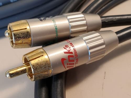 Stereo RCA Cable LOT OF TWO. a.RADIO SHACK Prem Gold 6ft RWY. b.Challenger-2 3ft - Thumbnail 3
