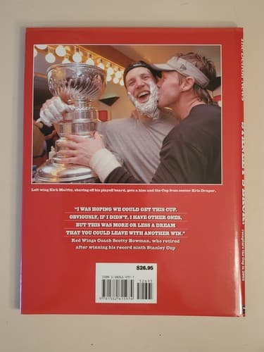DETROIT RED WINGS 2002 HANG TEN Det Free Press + STANLEY'S BACK Det News-2 BOOKS - Thumbnail 6