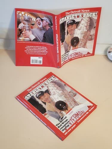DETROIT RED WINGS 2002 HANG TEN Det Free Press + STANLEY'S BACK Det News-2 BOOKS - Thumbnail 11