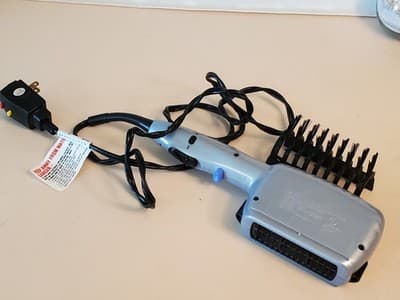 CONAIR 1875W Ionic Styler Hair Dryer Model SD6N, 2 speed, cold shot, 1 attachmnt - Thumbnail 2