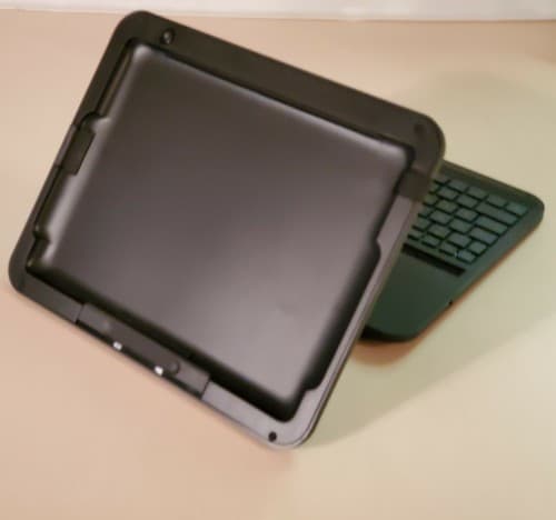 Rocketfish Capsule Keyboard Case RF-iCAP23 for Apple iPad 3rd Generation. - Thumbnail 6