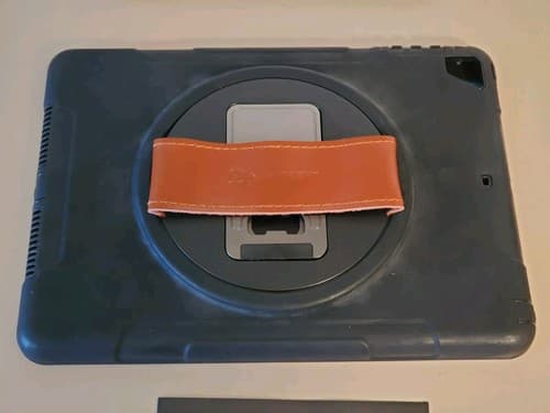 NEWTRENT GLADIUS iPad Rugged Case NT611GR, black w leather strap. NEW Open Box - Thumbnail 5