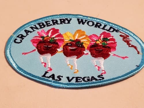 Vtg Iron-On Patch - CRANBERRY WORLD WEST LAS VEGAS. NEW Ship 3-for-1 - Thumbnail 5