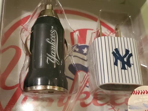 New York Yankees Home & Away USB Car and Travel Charger. 2-pc power adapters NEW - Thumbnail 4