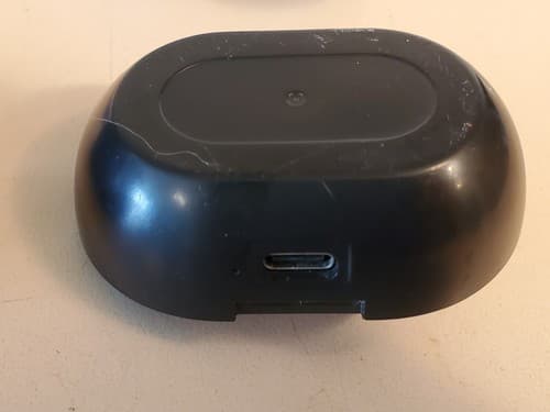 Misc Earbuds & Charge Case LOT OF 6. Incomplete Parts Lot. Bundle - Thumbnail 16