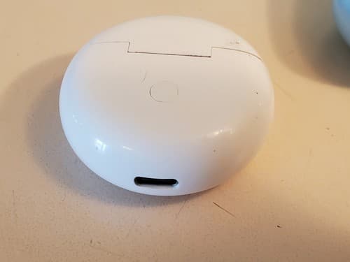 Misc Earbuds & Charge Case LOT OF 6. Incomplete Parts Lot. Bundle - Thumbnail 12