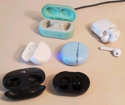 Misc Earbuds & Charge Case LOT OF 6. Incomplete Parts Lot. Bundle - Image 1