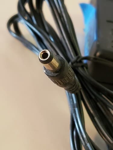 Technics Switching Adapter TESA9B-1200750d-A 12V 0.75A 100-240V. - Thumbnail 3