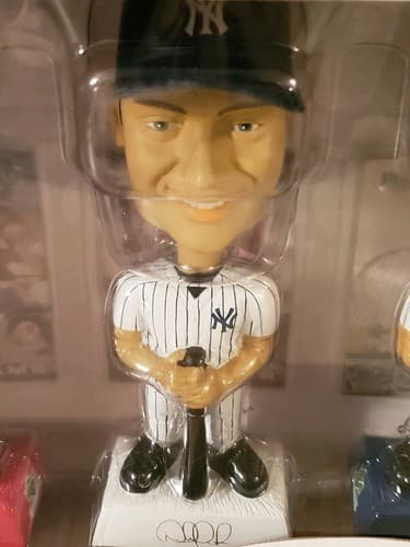 PlayMakers by Upper Deck Yankees Special Ed. 3 Bobbleheads 2002 Jeter Giambi NEW - Thumbnail 7