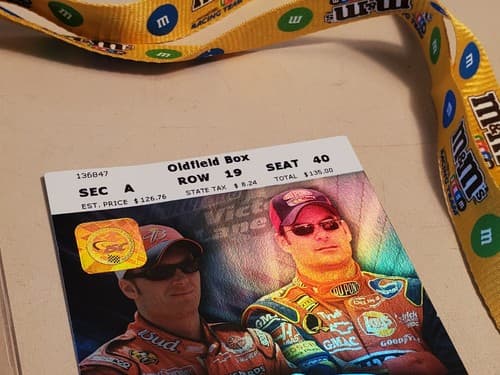2006 NASCAR Daytona 500 Ticket Stub w Lanyard Sun Feb 19 2006 Jimmie Johnson win - Thumbnail 6