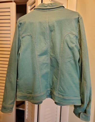 Orvis Womens Denim Jacket. Seafoam Green / Blue. Zipper front, lightweight denim - Thumbnail 2