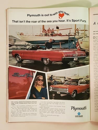 Sports Illustrated magazine May 8, 1967. Mickey Mantle + Ali Says No. NM/MINT - Thumbnail 11