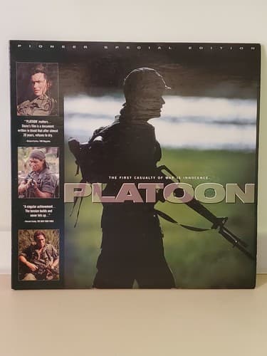 Laserdisc Movie - Platoon - Willem DaFoe - TWO DISCS. Used, excellent condition