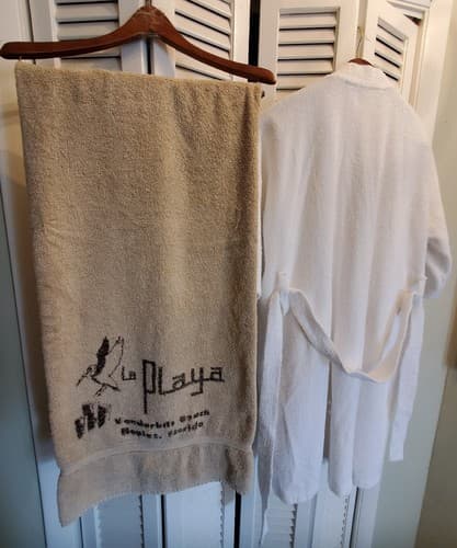 Vtg Lux Hotel Robe & Towel LA PLAYA BEACH RESORT VANDERBILT BEACH NAPLES FLORIDA - Thumbnail 10