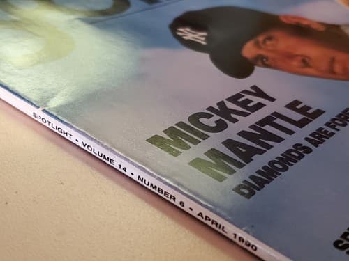 Spotlight Magazine, April 1990. Mickey Mantle, New York Yankees. NM/MINT cond. - Thumbnail 3